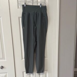 Old Navy Active Powersoft High Waist Joggers XS